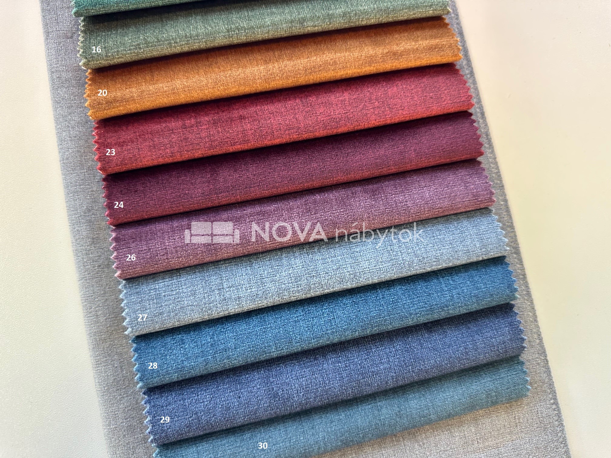 Deluxe (4) potahova latka NOVA nabytok